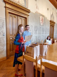 dr hab. Marzenna Cyzman, prof. UMK i dr hab. Tomasz Waszak, prof. UMK. Kliknij, aby powiększyć zdjęcie.